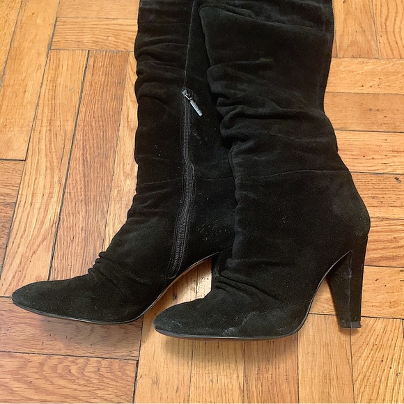 CALVIN KLEIN High Knees Black Suede Heeled Boots - Picture 2 of 9